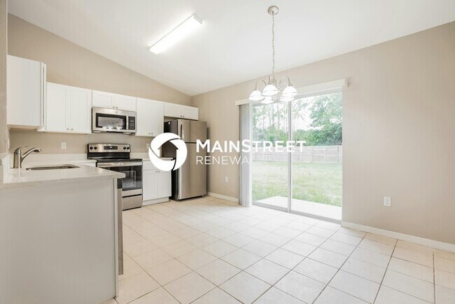 Building Photo - 3 Bedroom Pet-Friendly Home in north port,...