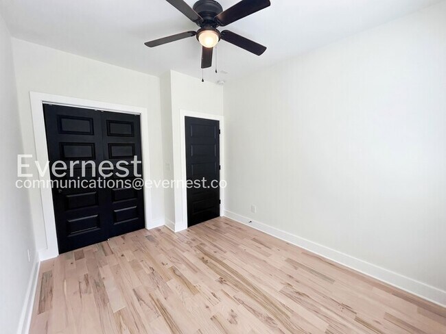 Building Photo - 427 Toney Rd