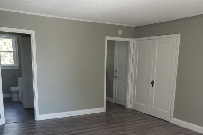 Interior Photo - Charlemont Commons