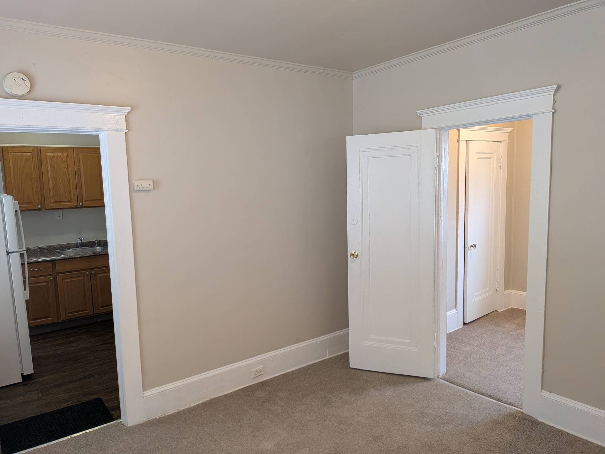 Building Photo - 125 Main St