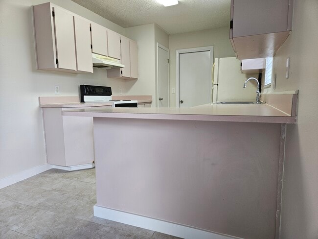 Building Photo - 11267 Tuscanny Ave