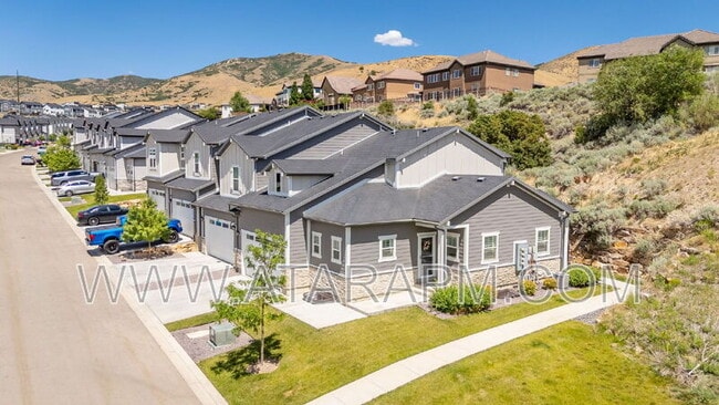 Building Photo - 4966 N Marble Fox Way