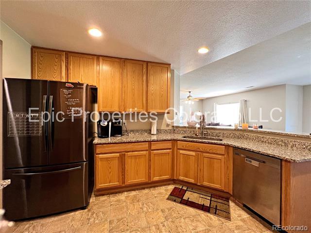 Building Photo - 12832 Mayfair Way
