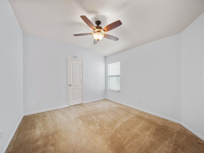 Building Photo - 25718 Westbourne Dr