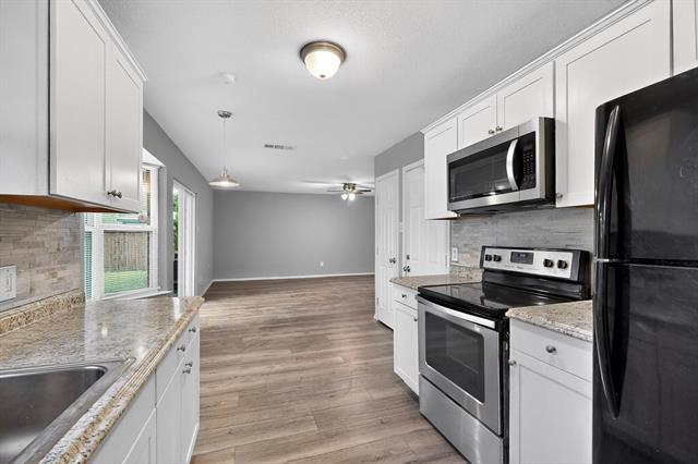 Building Photo - 5717 Macrae St