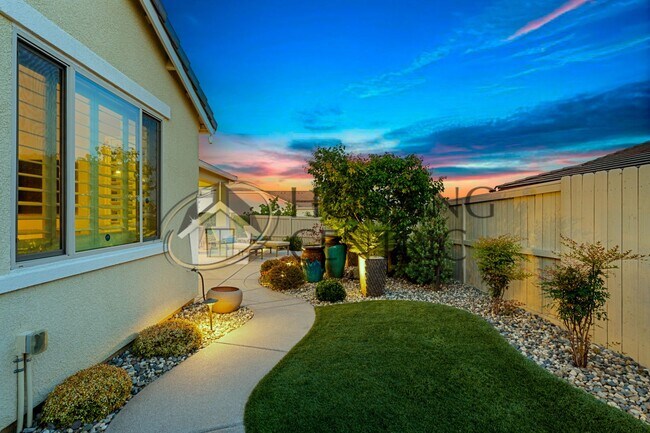 Building Photo - Gorgeous 1-Story Solar Home in Highly Pres...