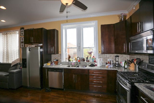 Building Photo - 2617 W Thomas St