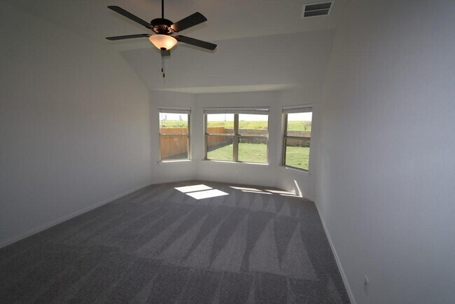 Building Photo - 311 Mangold Dr