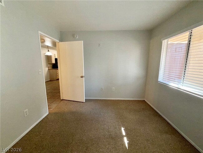 Building Photo - 7885 W Flamingo Rd