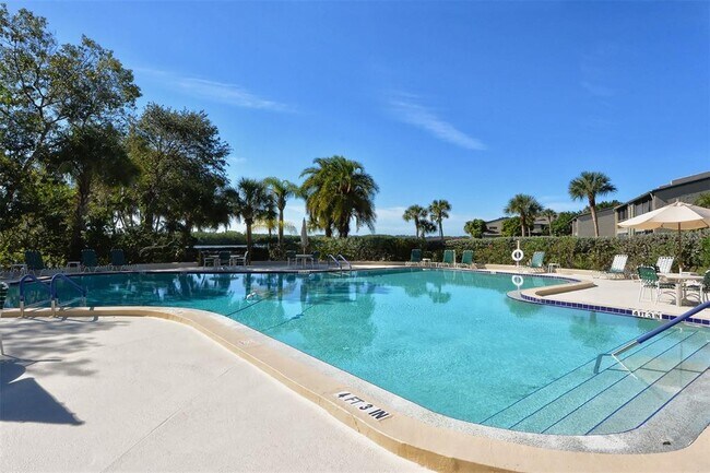 Building Photo - 1601 Bayhouse Point Dr