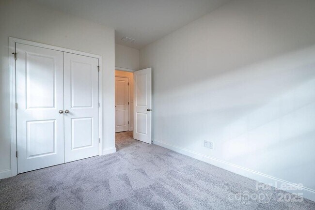 Building Photo - 5021 Cherry Gum Ct