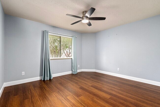 Building Photo - 13507 Country Green Ct