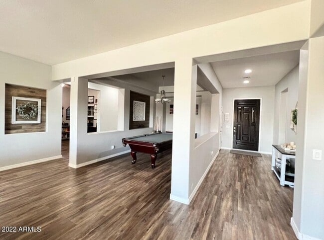 Building Photo - 19350 W Oregon Ave