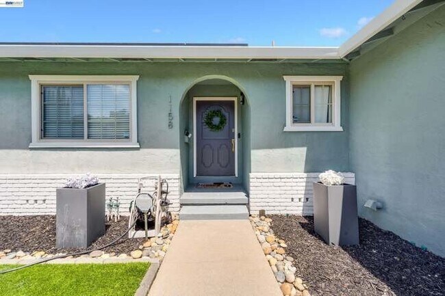Building Photo - 1158 Polson Cir