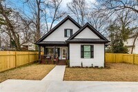 Building Photo - 551 Woodrow Ave