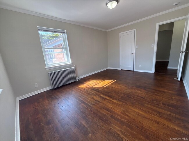 Building Photo - 37 Spruce St