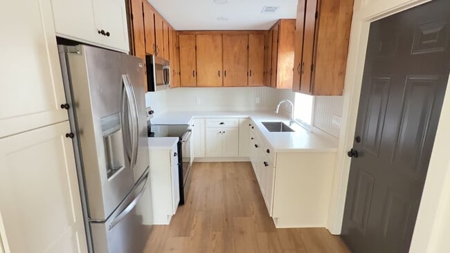 Building Photo - 2741 Pineapple Hwy