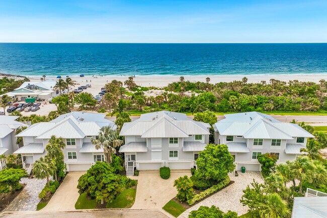 Building Photo - 788 Beach View Dr