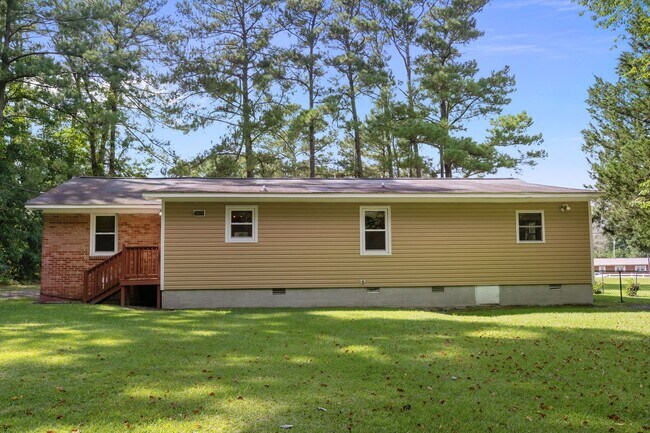 Building Photo - Welcome to Rocky Run Road!