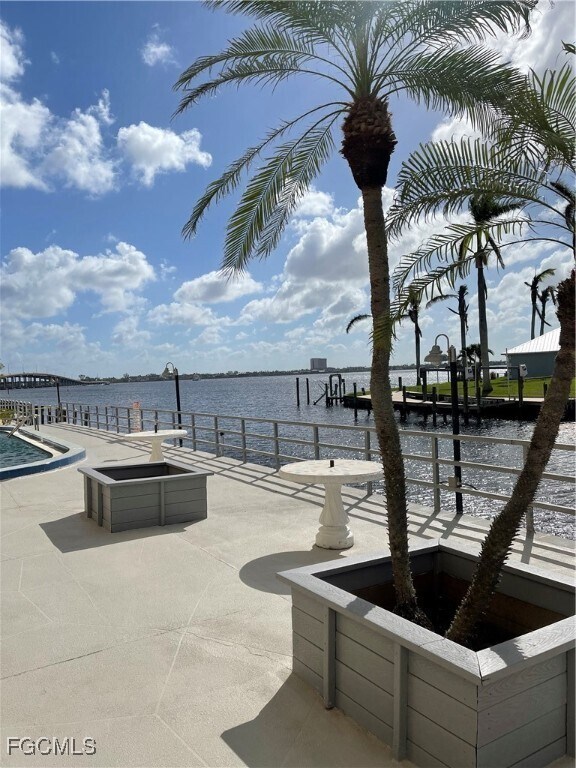 Building Photo - 1766 Cape Coral Pkwy E