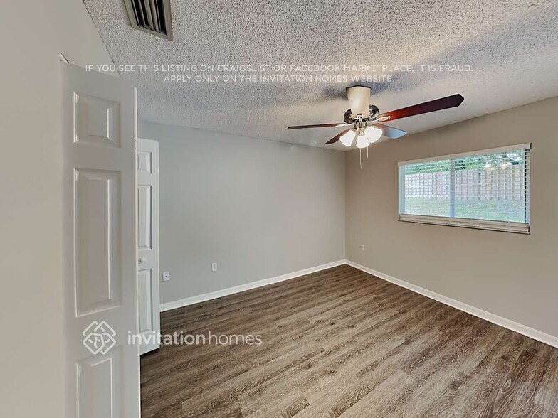 Building Photo - 2838 56th Ave Cir E