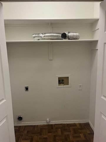 Building Photo - 2420 Dalewood Ln