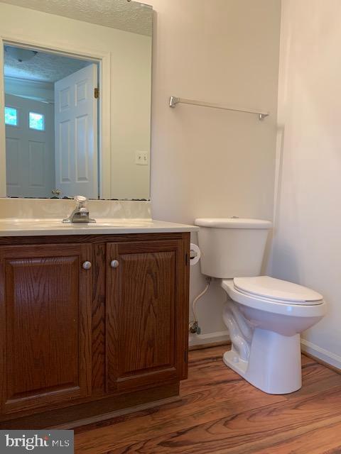 Building Photo - 107 Cross Ridge Ct