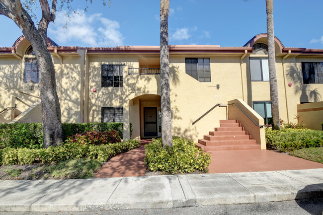 Building Photo - 7455 Glendevon Ln