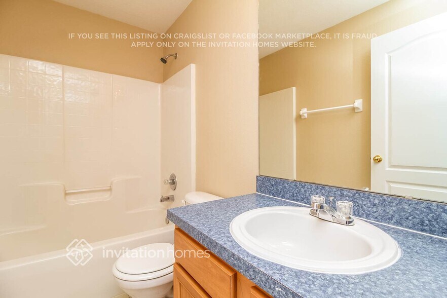 Building Photo - 1264 Mount Logan Dr
