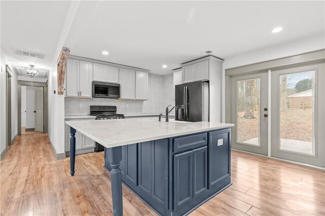 Building Photo - 4409 Doc Sams Rd