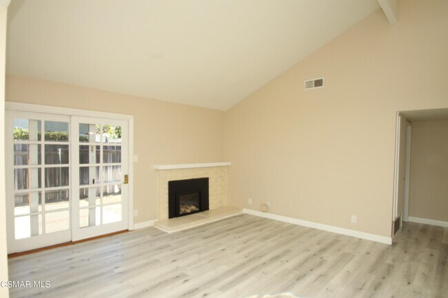 Building Photo - 684 Paseo Montecito
