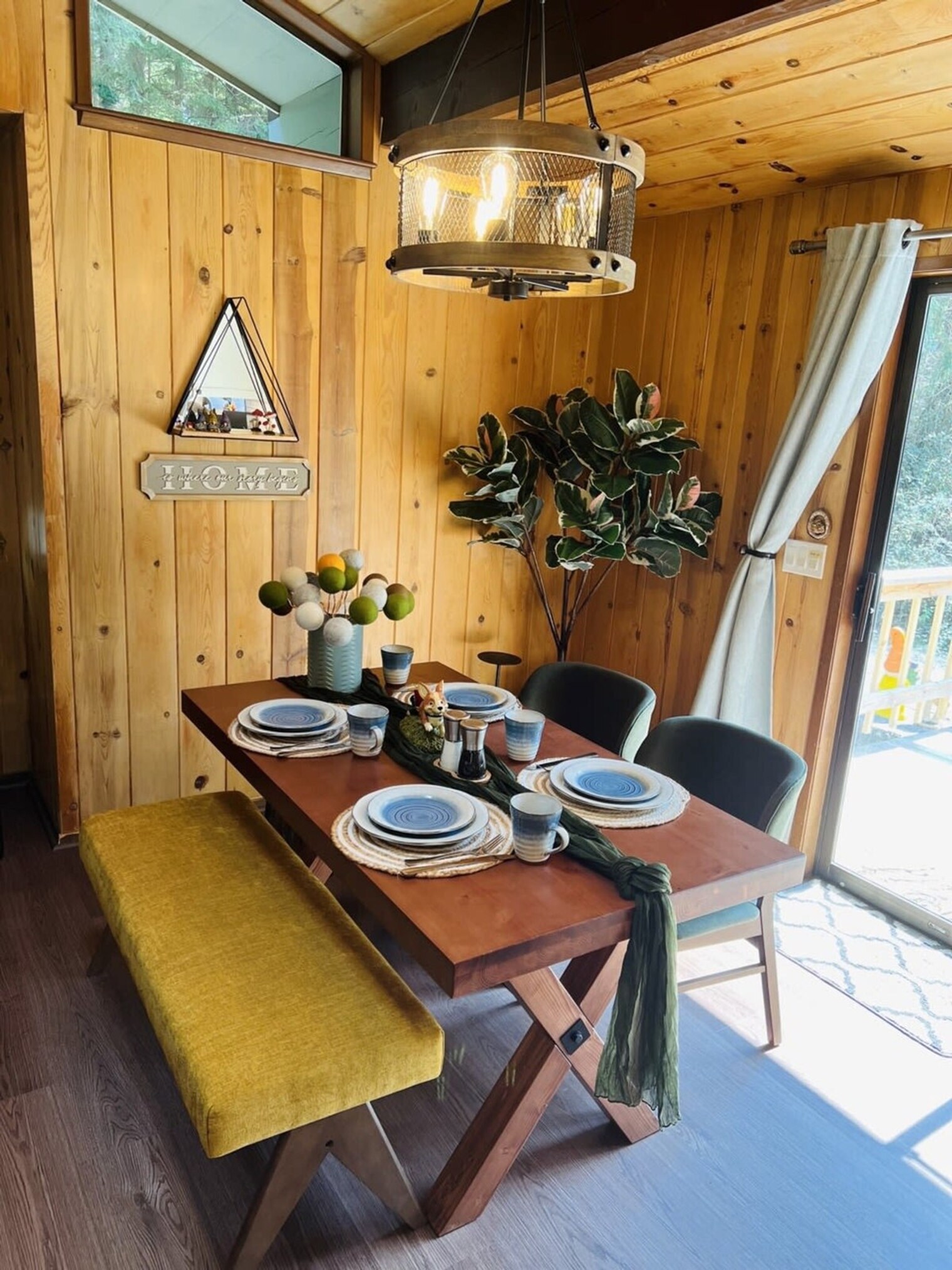 Building Photo - 26928 WA-525