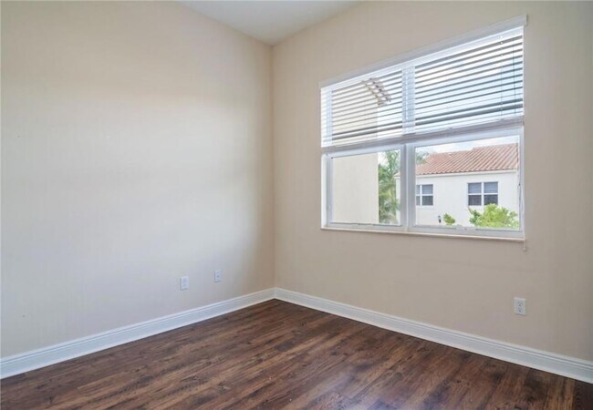 Building Photo - 12414 NW 17th Ct