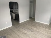 Building Photo - 18 Armor Ct