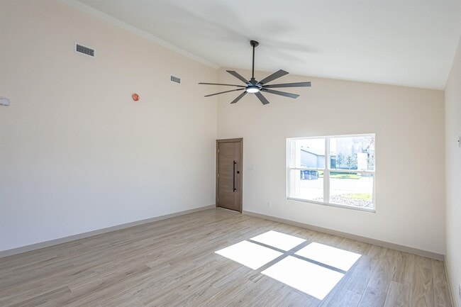 Building Photo - 5704 Kylee Dr