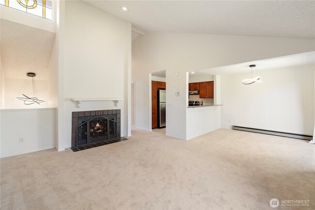 Building Photo - 14629 NE 35th St