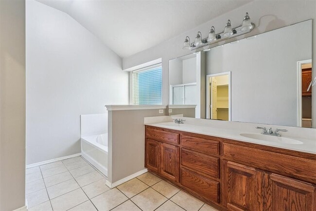 Building Photo - 16109 Panther Way