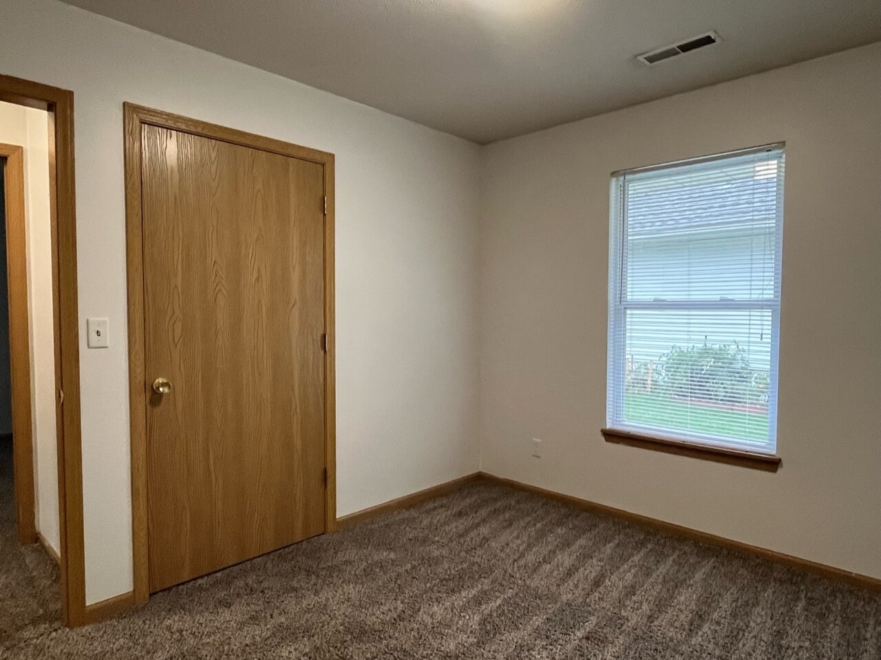 Building Photo - 5315 Garden Plain Ave