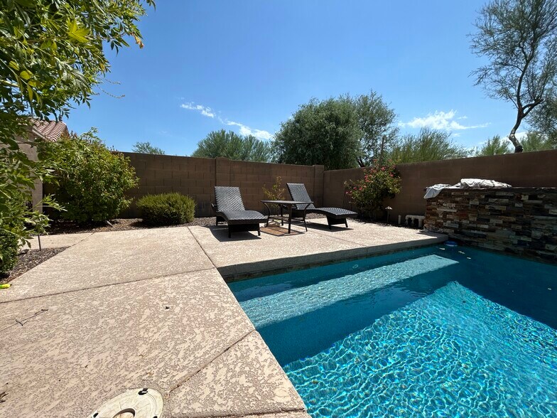 Building Photo - 5317 W Buckskin Trl