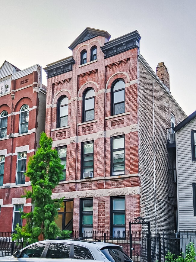 Building Photo - 1144 W 17th St