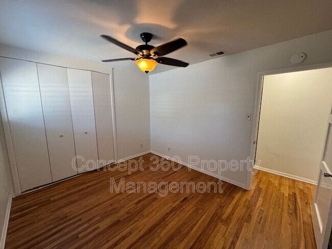 Building Photo - 5228 E Brittain St