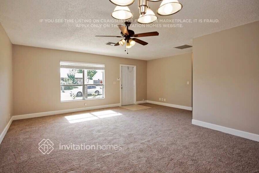 Building Photo - 4753 Poseidon Pl