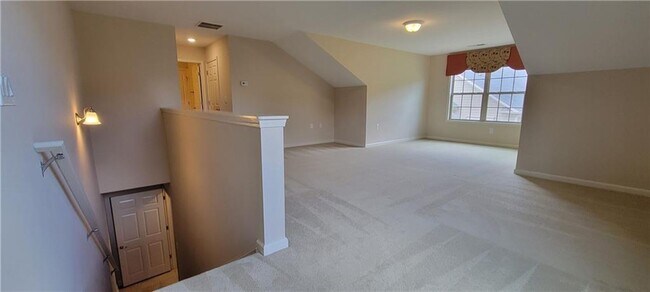 Building Photo - Luxury Living in South Forsyth