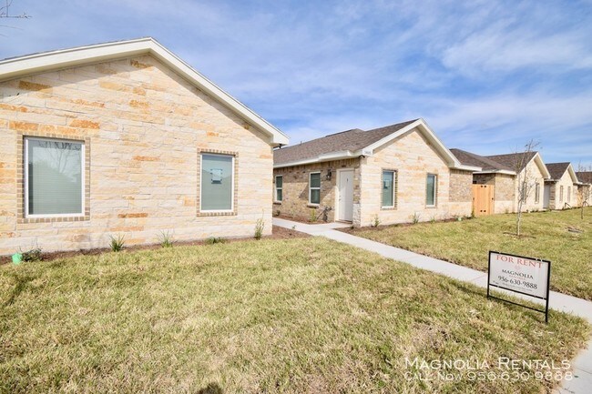 Primary Photo - Sprague Landing Apartments