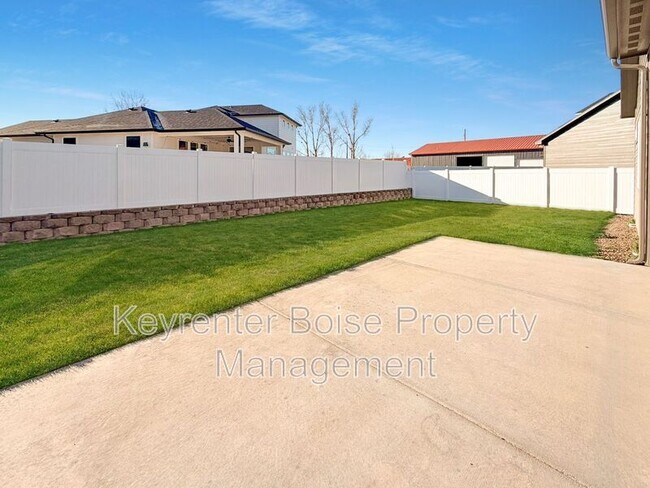 Building Photo - 4379 E Wedge St