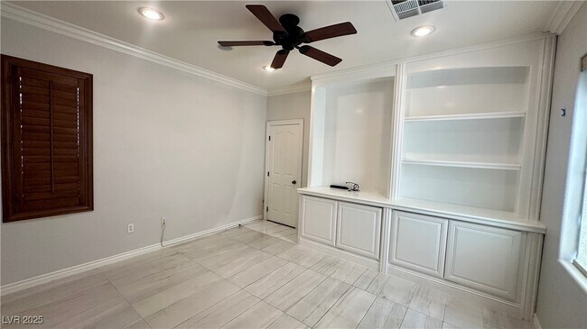 Building Photo - 5273 Candlespice Way