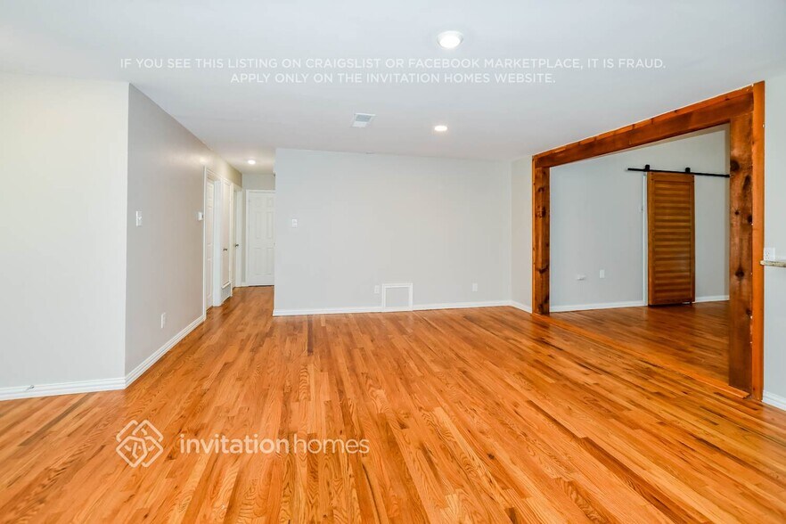 Building Photo - 634 Waikiki Dr