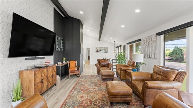 Building Photo - Renovated Mid-Century Modern Home in Belmont West with Finished Basement & Fenced Yard