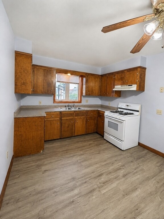 Building Photo - 90 Aetna St