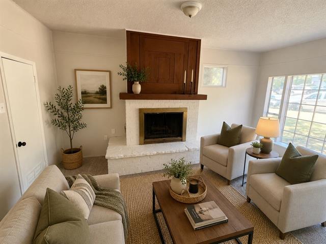 Building Photo - 213 Wanda Way